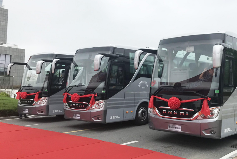 首汽時代49座大巴租賃